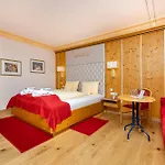 Schlosshotel Lacknerhof