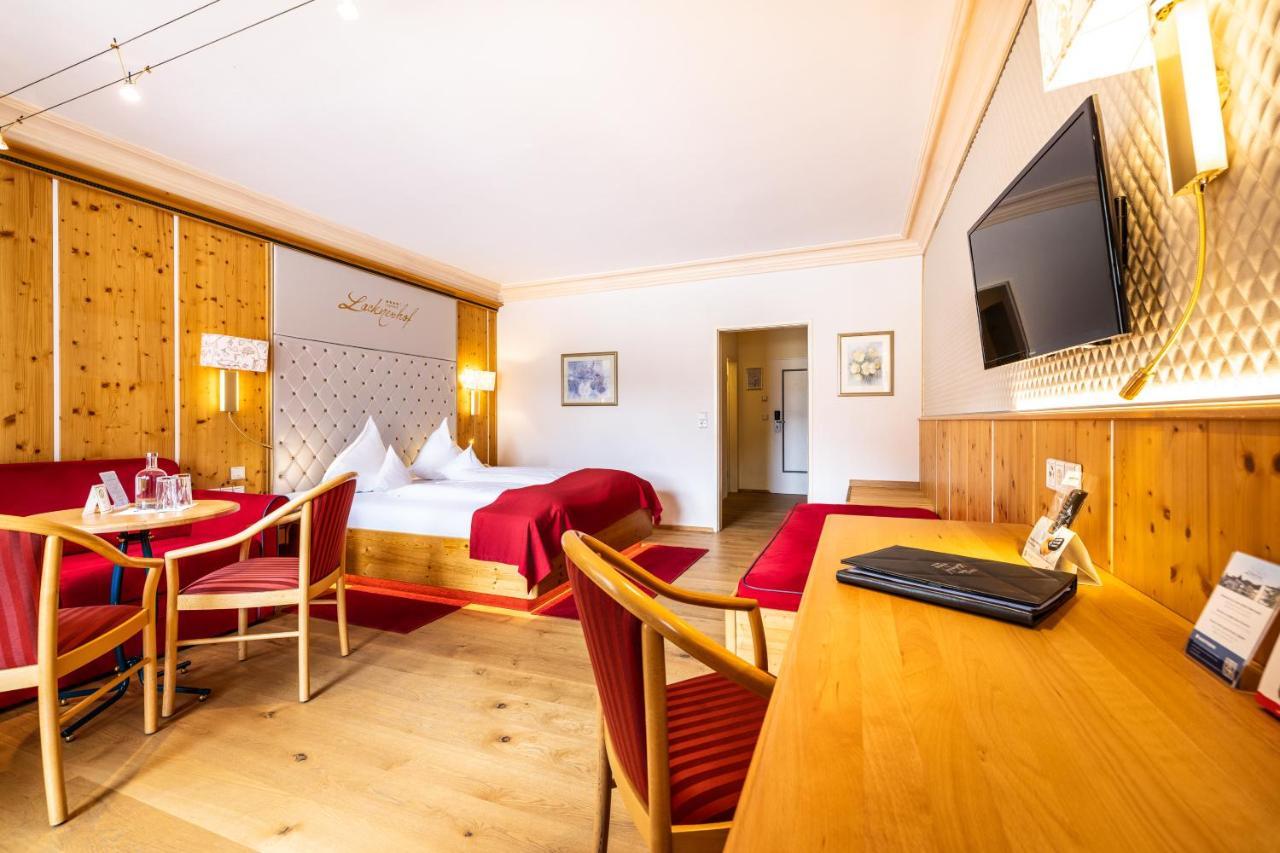 Khách sạn Lacknerhof 4*